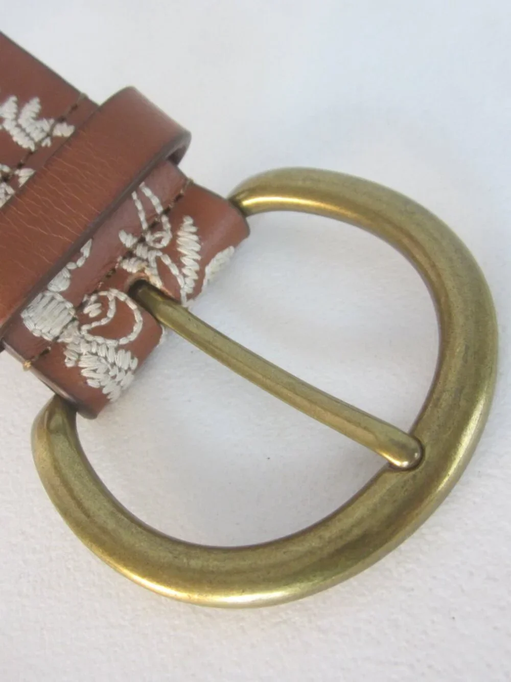 NEW Lucky Brand Women M Brown Ivory Embroidered Paisley Leather Belt 33